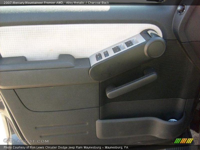 Alloy Metallic / Charcoal Black 2007 Mercury Mountaineer Premier AWD