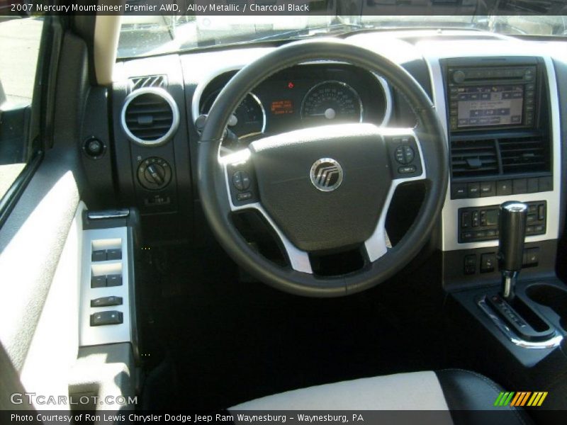 Alloy Metallic / Charcoal Black 2007 Mercury Mountaineer Premier AWD