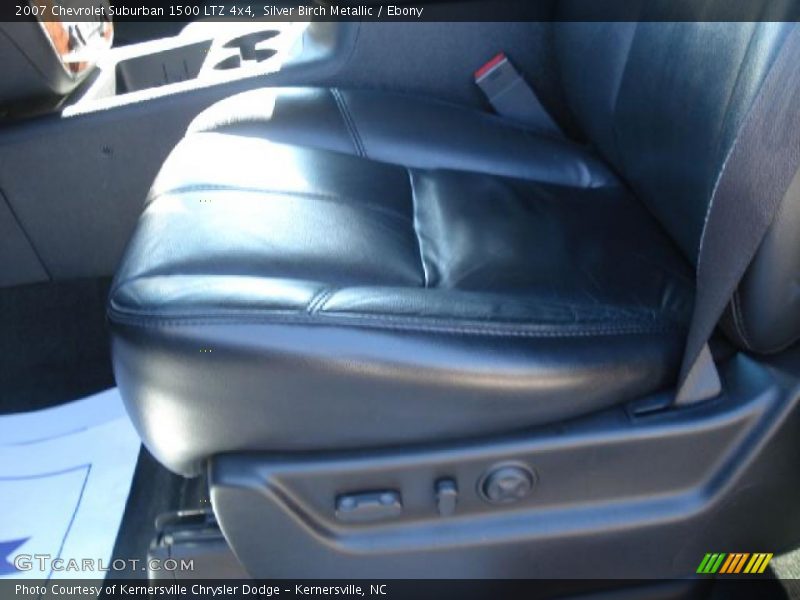 Silver Birch Metallic / Ebony 2007 Chevrolet Suburban 1500 LTZ 4x4