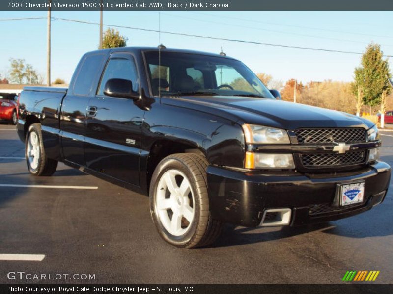 Front 3/4 View of 2003 Silverado 1500 SS Extended Cab AWD