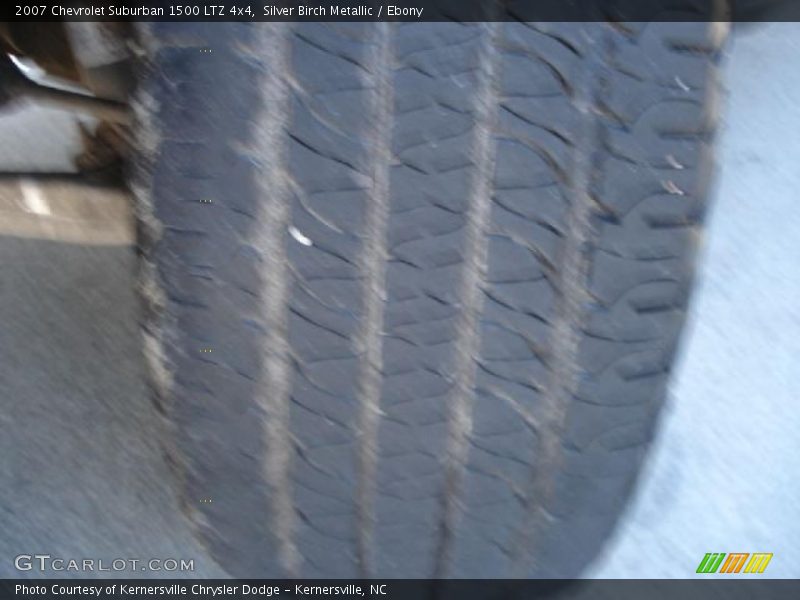 Silver Birch Metallic / Ebony 2007 Chevrolet Suburban 1500 LTZ 4x4