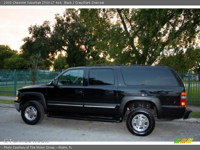 Black / Gray/Dark Charcoal 2003 Chevrolet Suburban 2500 LT 4x4