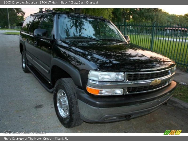 Black / Gray/Dark Charcoal 2003 Chevrolet Suburban 2500 LT 4x4