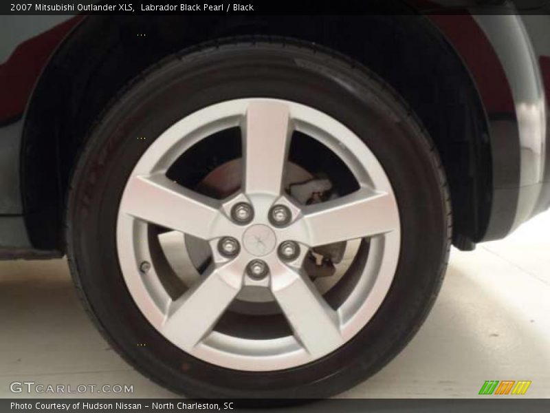  2007 Outlander XLS Wheel