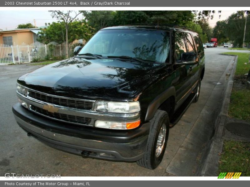 Black / Gray/Dark Charcoal 2003 Chevrolet Suburban 2500 LT 4x4