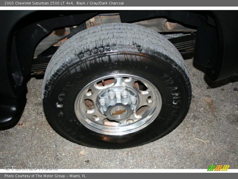 Black / Gray/Dark Charcoal 2003 Chevrolet Suburban 2500 LT 4x4