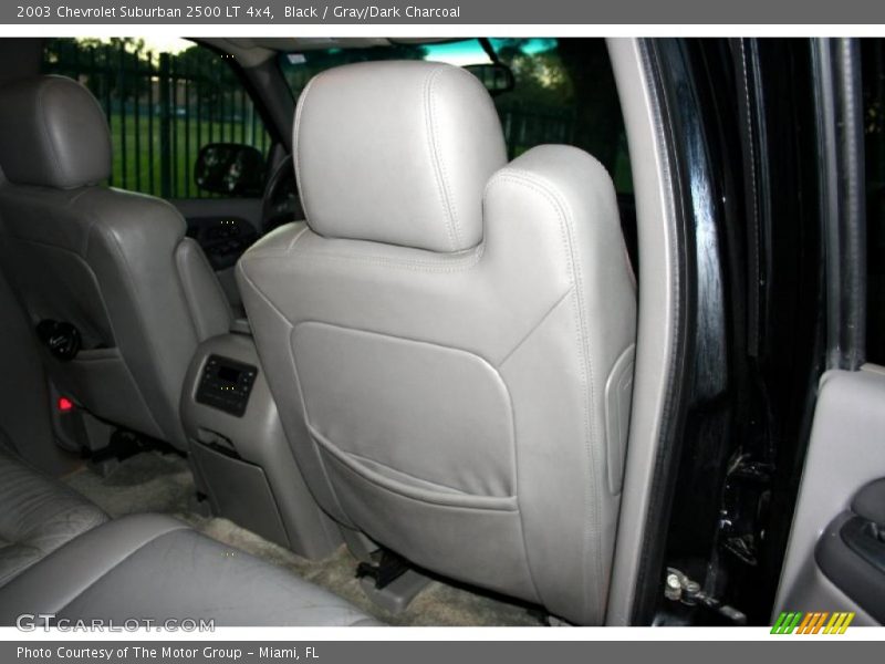 Black / Gray/Dark Charcoal 2003 Chevrolet Suburban 2500 LT 4x4
