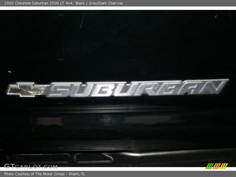 Black / Gray/Dark Charcoal 2003 Chevrolet Suburban 2500 LT 4x4