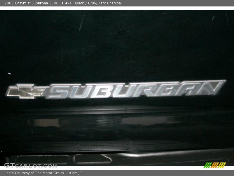 Black / Gray/Dark Charcoal 2003 Chevrolet Suburban 2500 LT 4x4