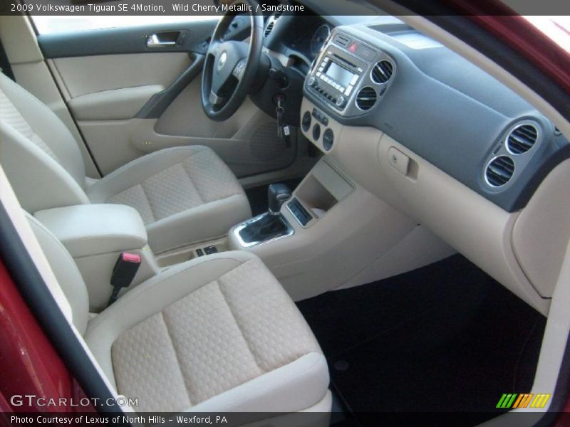  2009 Tiguan SE 4Motion Sandstone Interior