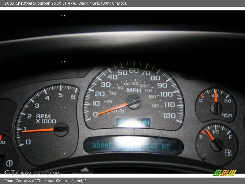 Black / Gray/Dark Charcoal 2003 Chevrolet Suburban 2500 LT 4x4