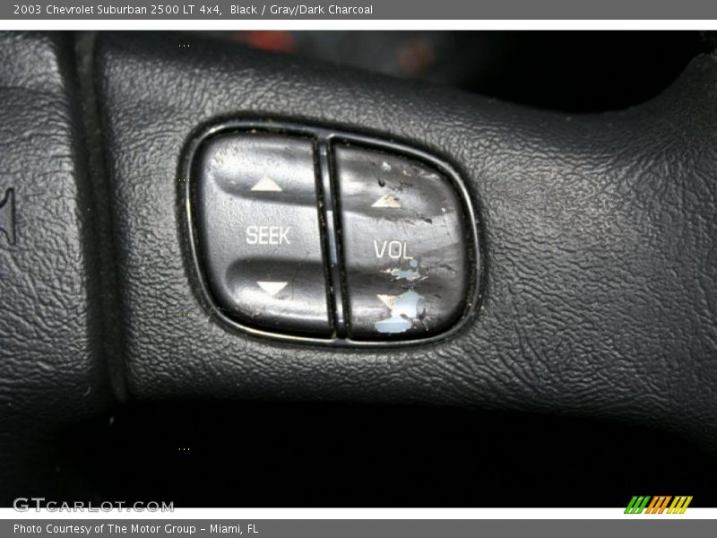 Black / Gray/Dark Charcoal 2003 Chevrolet Suburban 2500 LT 4x4