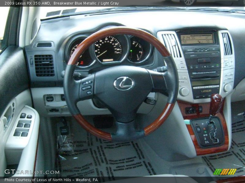Dashboard of 2009 RX 350 AWD