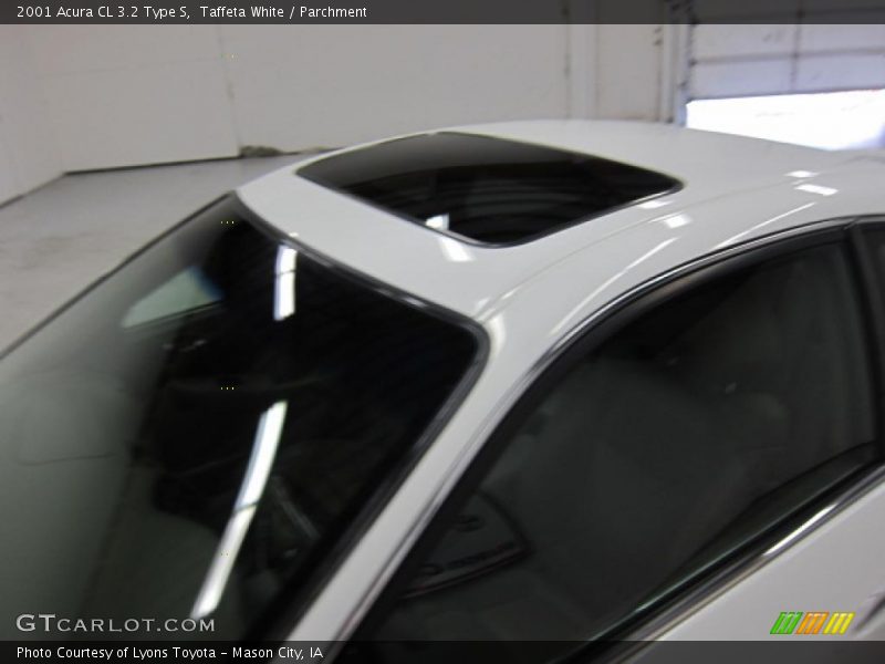 Sunroof of 2001 CL 3.2 Type S