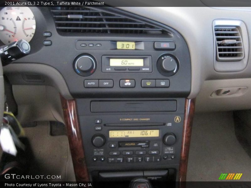 Controls of 2001 CL 3.2 Type S