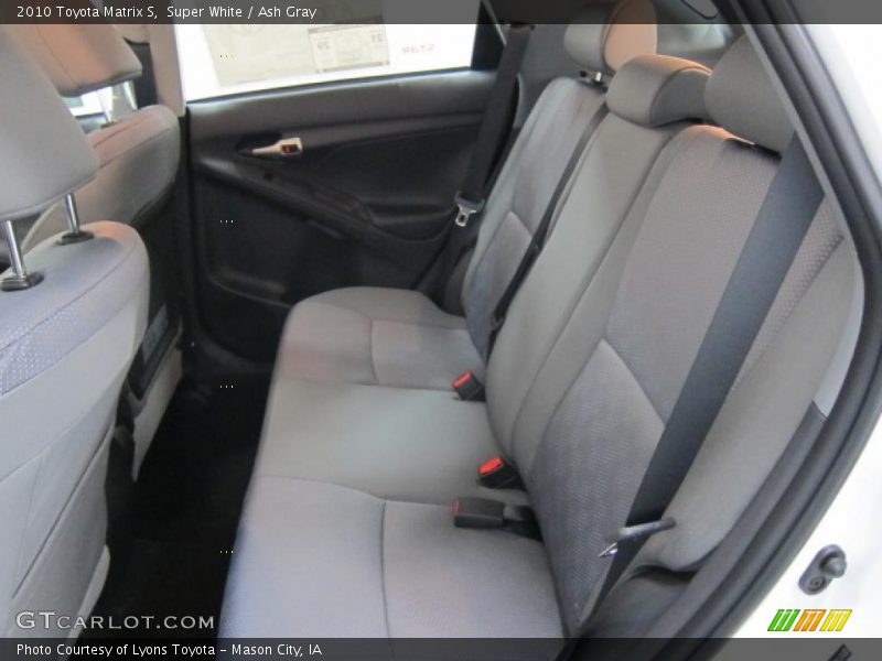 Super White / Ash Gray 2010 Toyota Matrix S