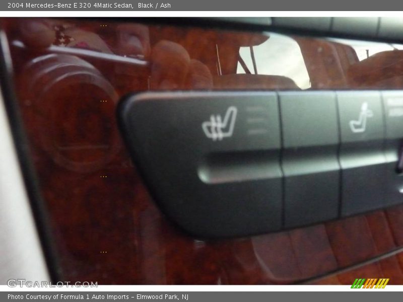 Black / Ash 2004 Mercedes-Benz E 320 4Matic Sedan