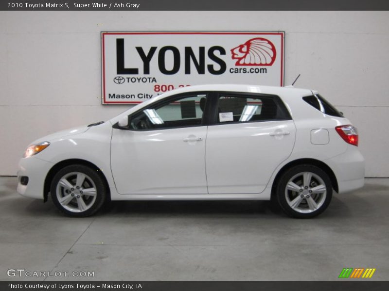 Super White / Ash Gray 2010 Toyota Matrix S