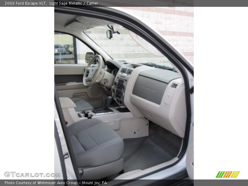 Light Sage Metallic / Camel 2009 Ford Escape XLT