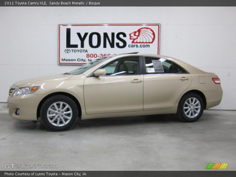 Sandy Beach Metallic / Bisque 2011 Toyota Camry XLE