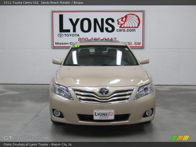 Sandy Beach Metallic / Bisque 2011 Toyota Camry XLE