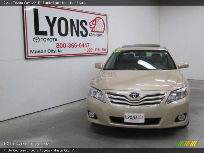 Sandy Beach Metallic / Bisque 2011 Toyota Camry XLE