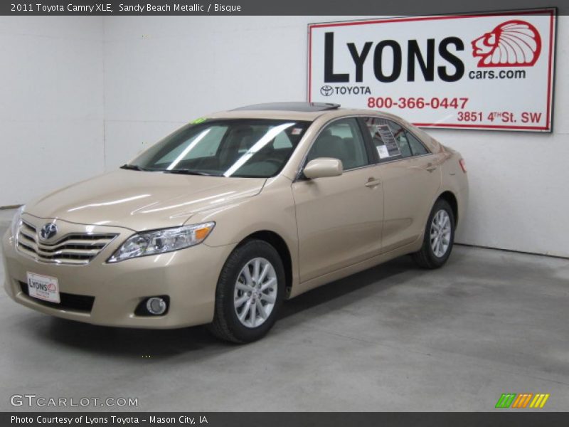Sandy Beach Metallic / Bisque 2011 Toyota Camry XLE