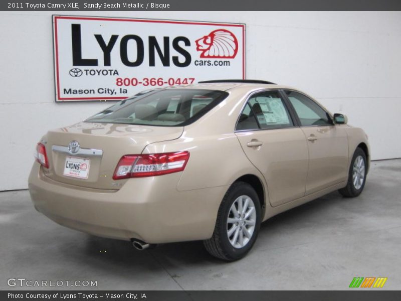 Sandy Beach Metallic / Bisque 2011 Toyota Camry XLE