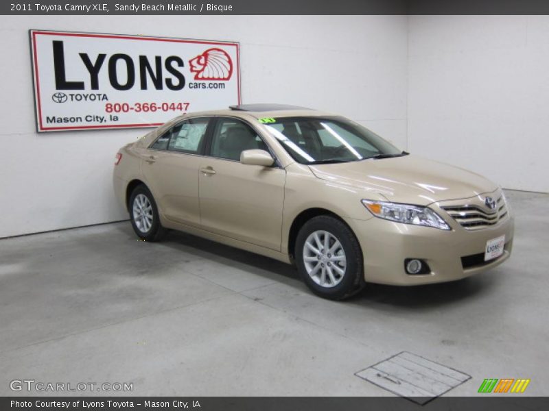 Sandy Beach Metallic / Bisque 2011 Toyota Camry XLE