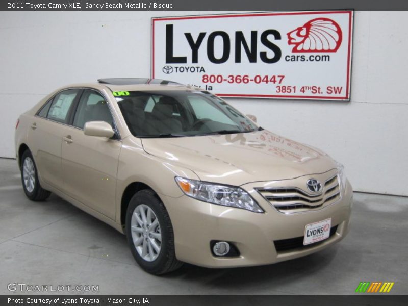 Sandy Beach Metallic / Bisque 2011 Toyota Camry XLE