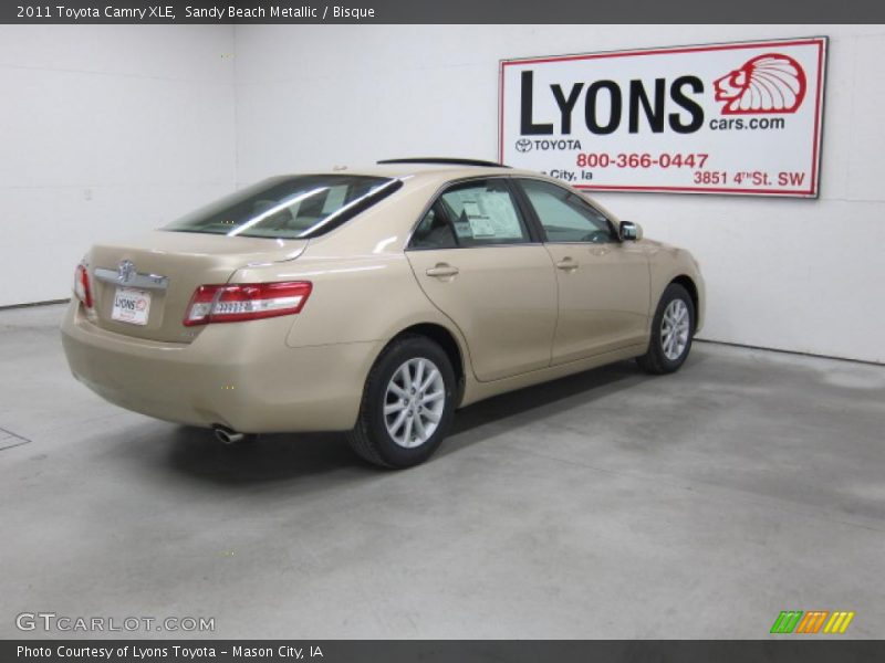 Sandy Beach Metallic / Bisque 2011 Toyota Camry XLE