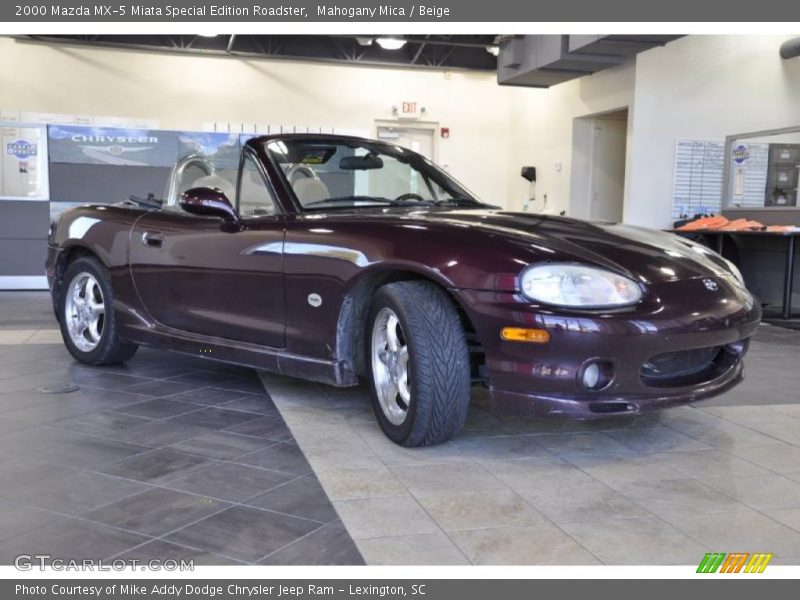 Front 3/4 View of 2000 MX-5 Miata Special Edition Roadster