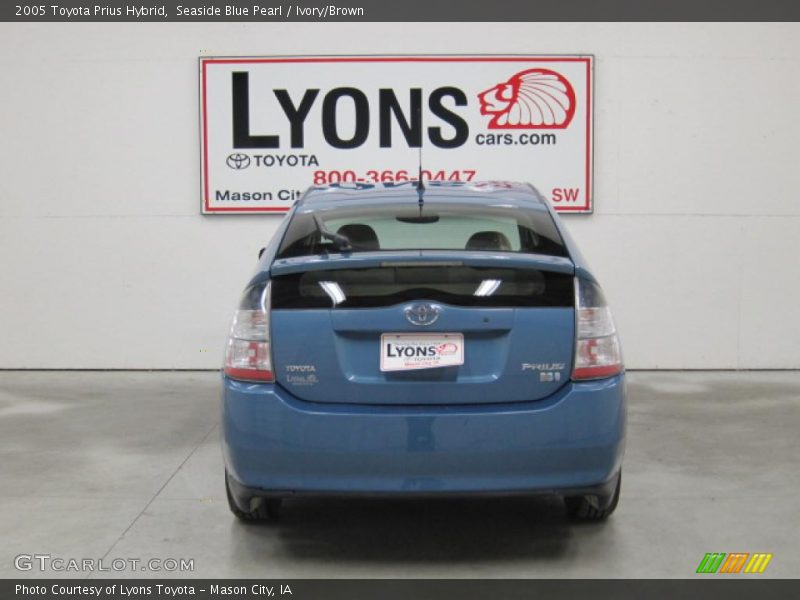 Seaside Blue Pearl / Ivory/Brown 2005 Toyota Prius Hybrid