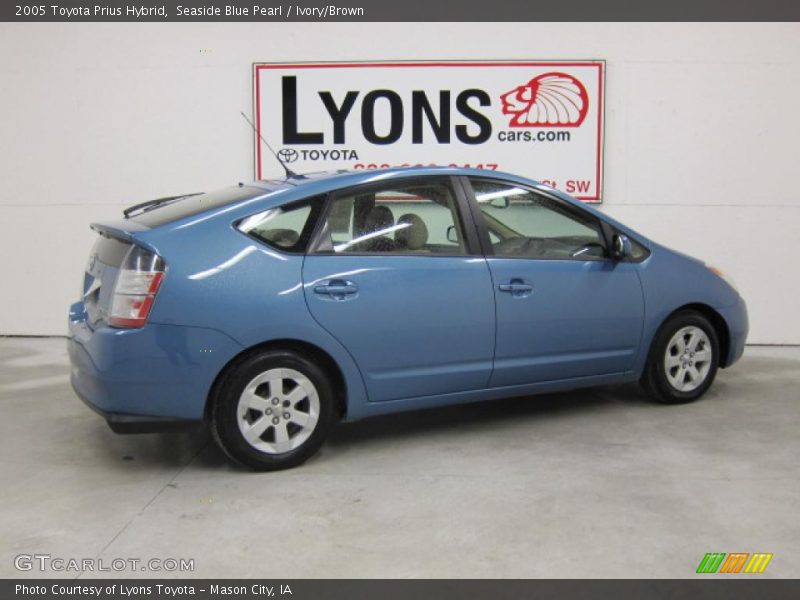 Seaside Blue Pearl / Ivory/Brown 2005 Toyota Prius Hybrid