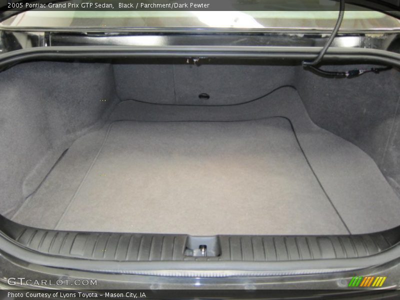  2005 Grand Prix GTP Sedan Trunk