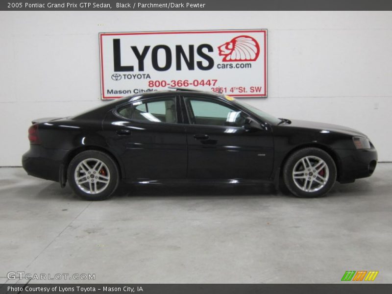 Black / Parchment/Dark Pewter 2005 Pontiac Grand Prix GTP Sedan