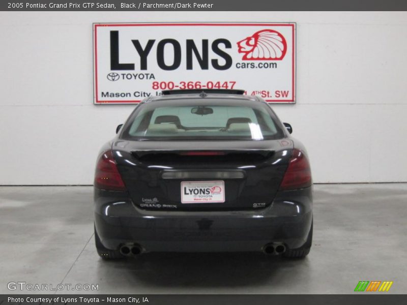 Black / Parchment/Dark Pewter 2005 Pontiac Grand Prix GTP Sedan