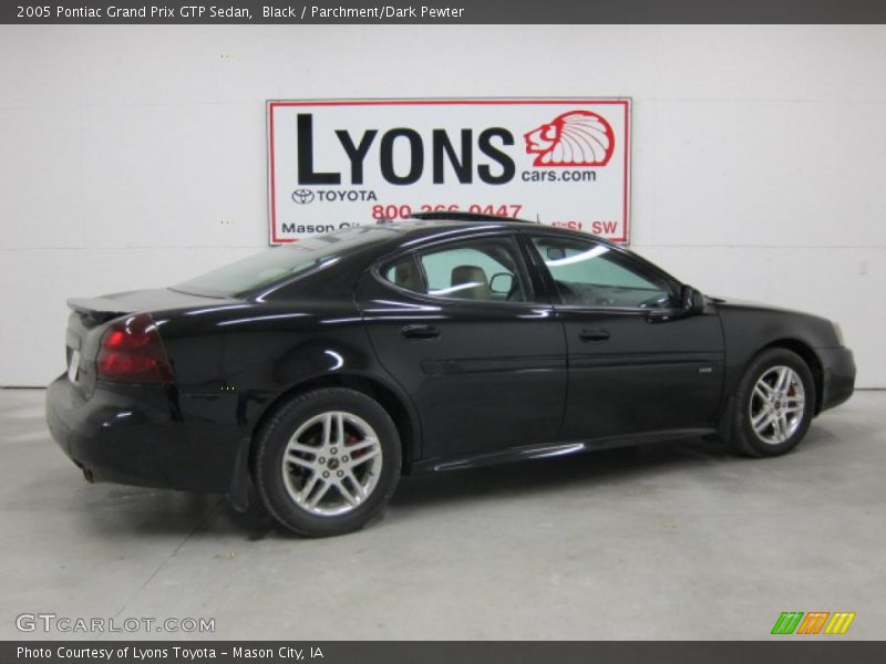 Black / Parchment/Dark Pewter 2005 Pontiac Grand Prix GTP Sedan