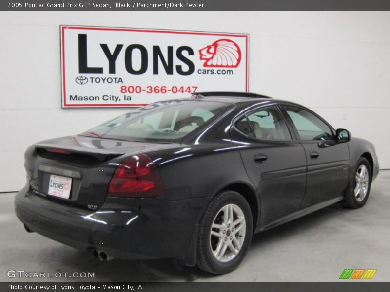 Black / Parchment/Dark Pewter 2005 Pontiac Grand Prix GTP Sedan