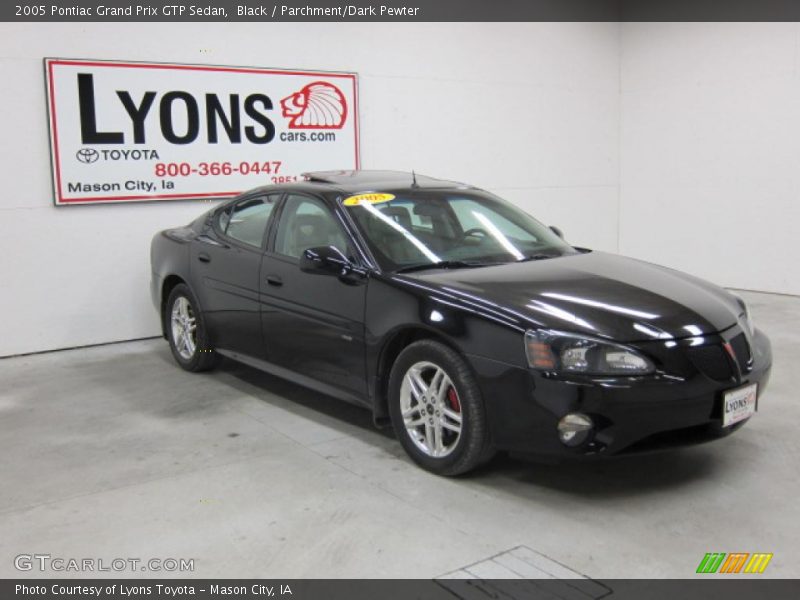 Black / Parchment/Dark Pewter 2005 Pontiac Grand Prix GTP Sedan