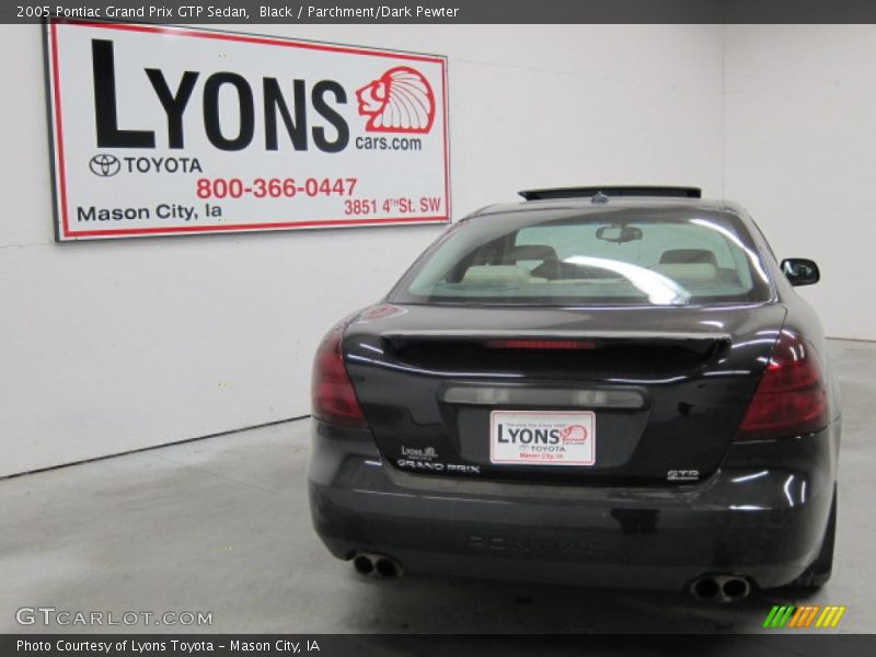Black / Parchment/Dark Pewter 2005 Pontiac Grand Prix GTP Sedan