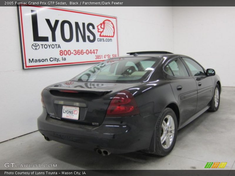 Black / Parchment/Dark Pewter 2005 Pontiac Grand Prix GTP Sedan