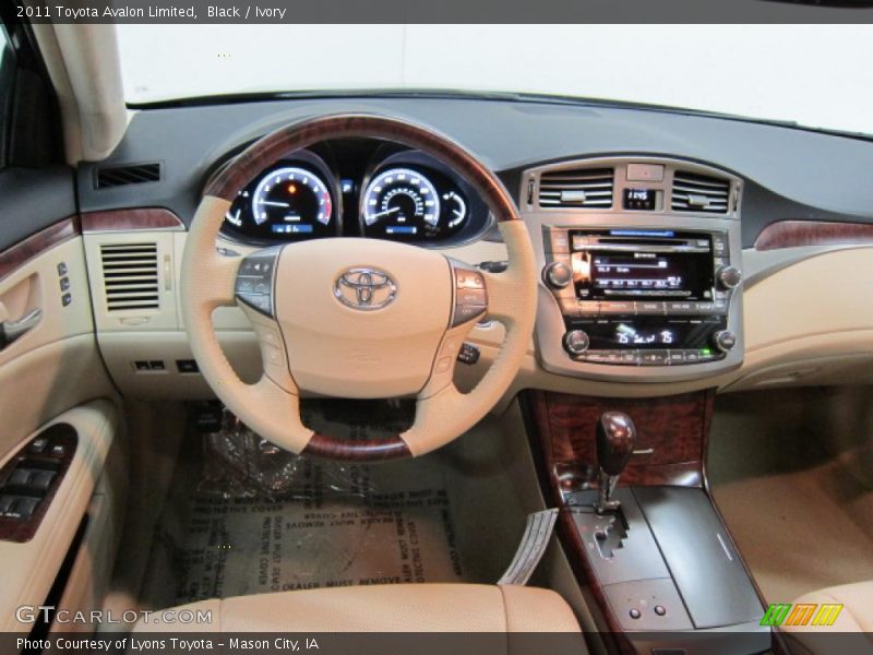 Dashboard of 2011 Avalon Limited