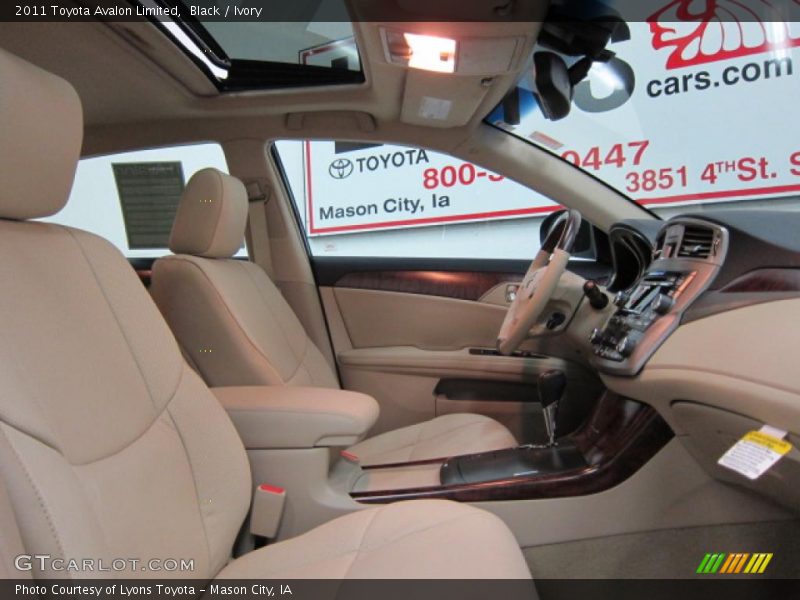 Black / Ivory 2011 Toyota Avalon Limited