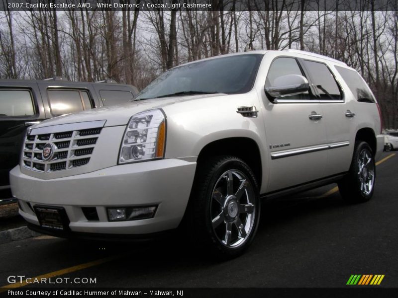 White Diamond / Cocoa/Light Cashmere 2007 Cadillac Escalade AWD