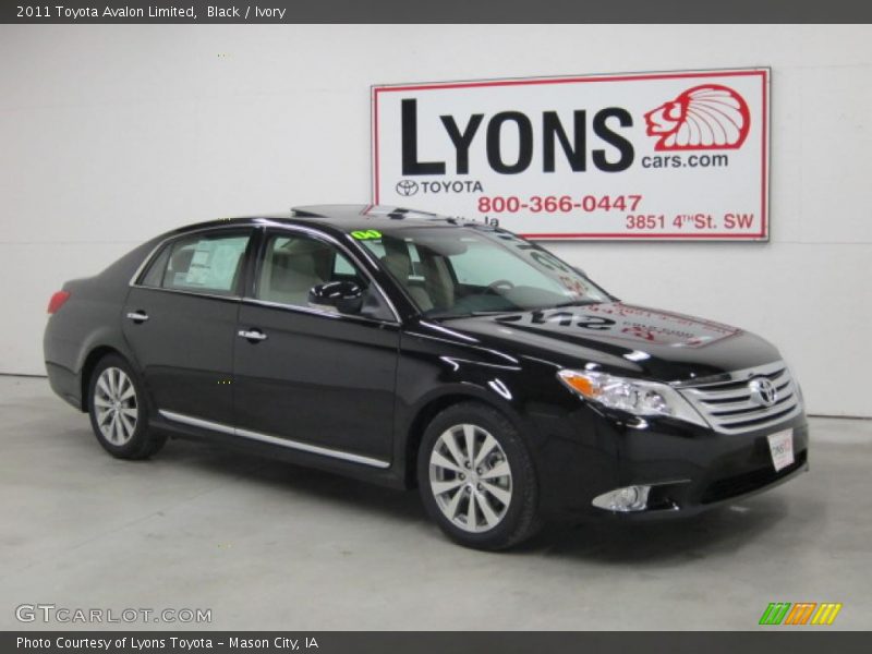 Black / Ivory 2011 Toyota Avalon Limited