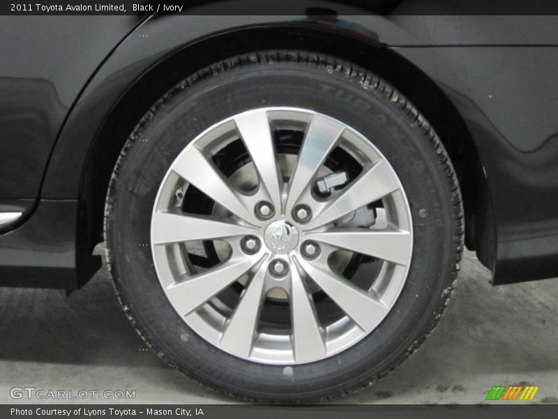Black / Ivory 2011 Toyota Avalon Limited