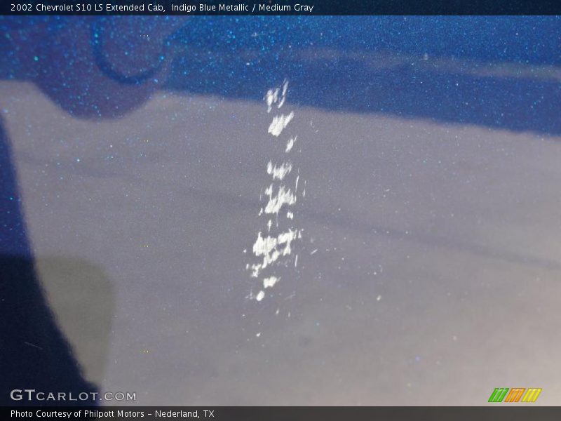 Indigo Blue Metallic / Medium Gray 2002 Chevrolet S10 LS Extended Cab