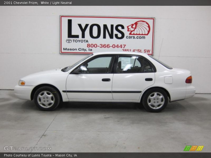 White / Light Neutral 2001 Chevrolet Prizm
