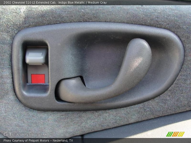 Indigo Blue Metallic / Medium Gray 2002 Chevrolet S10 LS Extended Cab